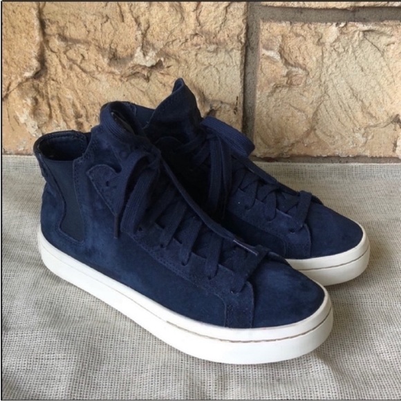 Adidas Court Vantage Slip-on Mid Shoes Rare
Size 5 1/2 - Picture 8 of 11